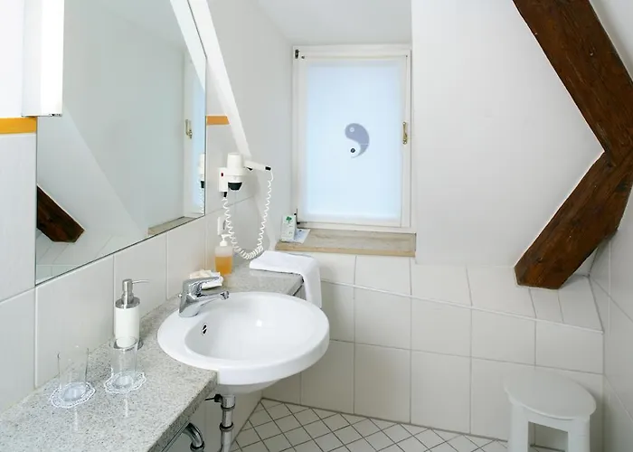 Hotel Muenchner Hof Und Blauer Turm 4*